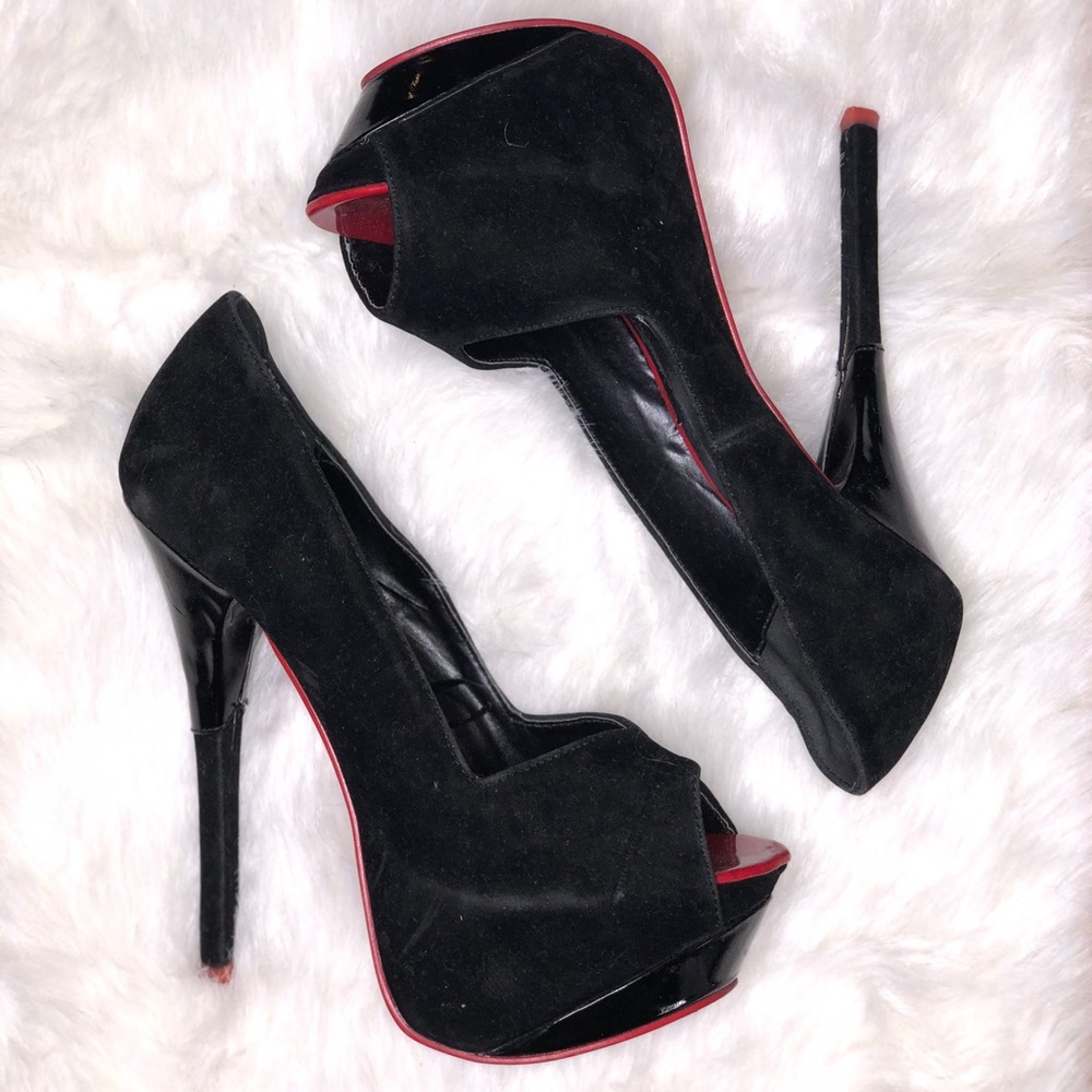 Suede material 5in heels